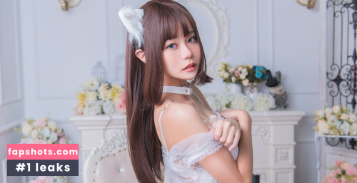 Yuuno gallery photo #618