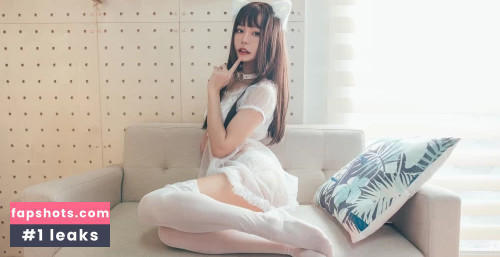 Yuuno gallery photo #621