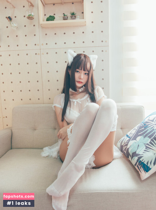 Yuuno gallery photo #623