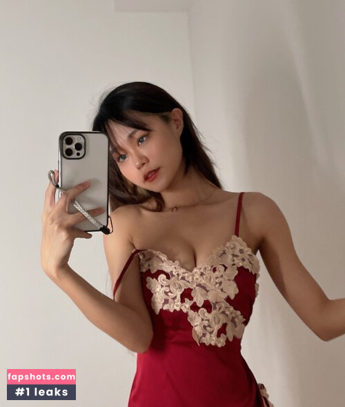 Yuuno gallery photo #644