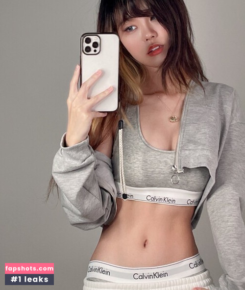 Yuuno gallery photo #651