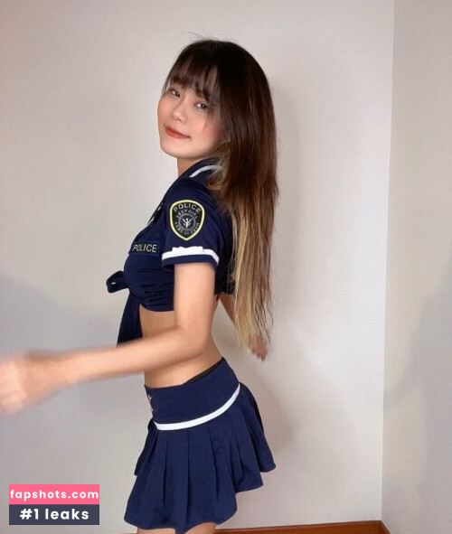 Yuuno gallery photo #654