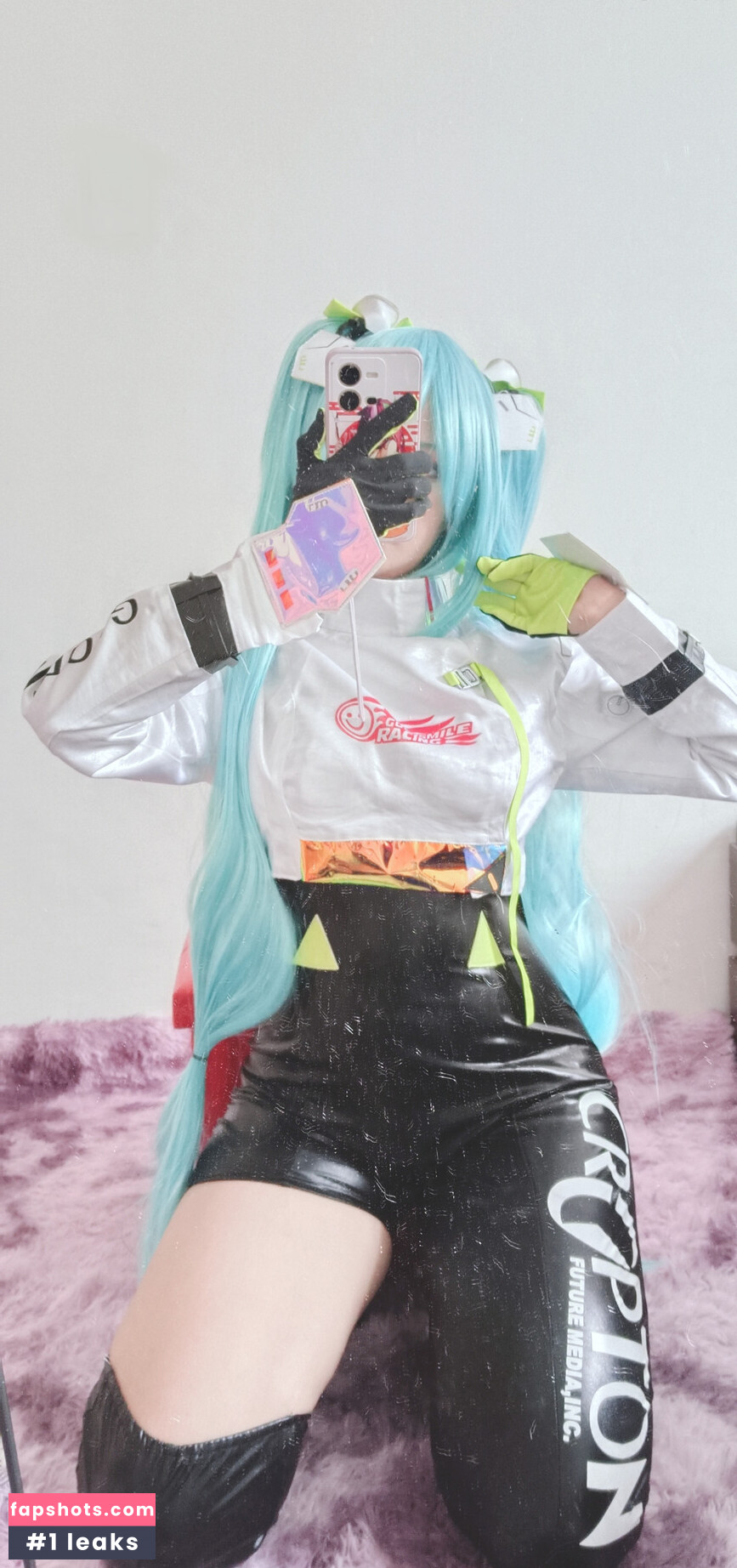 Yuusachii gallery photo #39