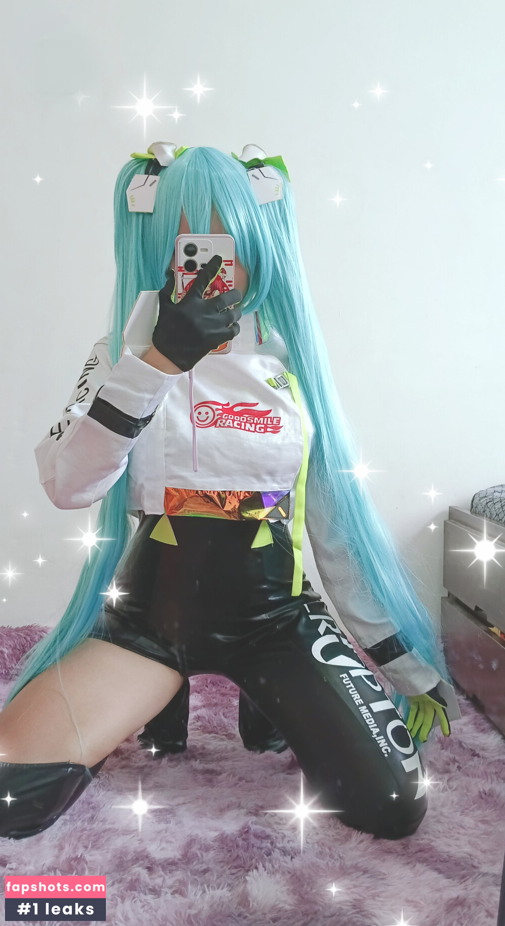 Yuusachii gallery photo #43