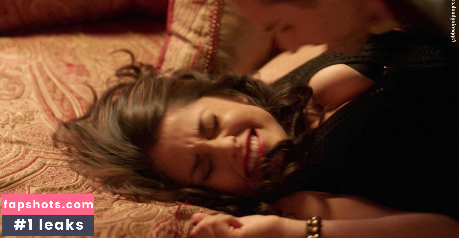 Yvette Monreal gallery photo #65