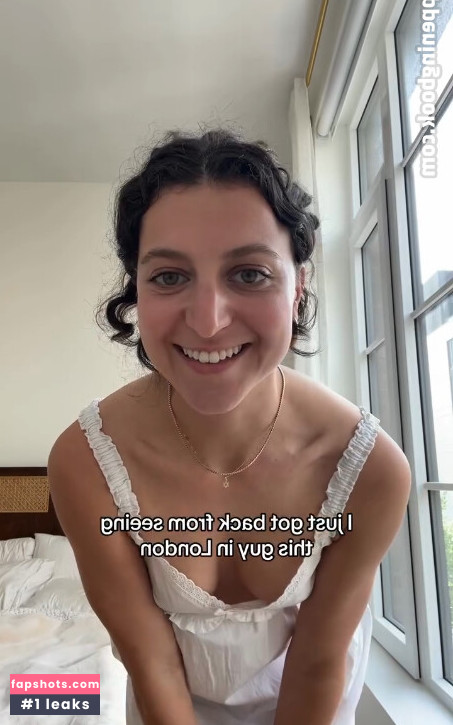 Yvette Segan gallery photo #4