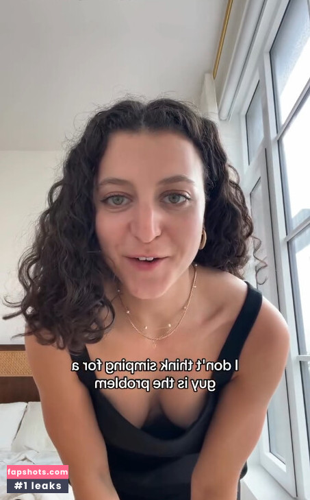 Yvette Segan gallery photo #5