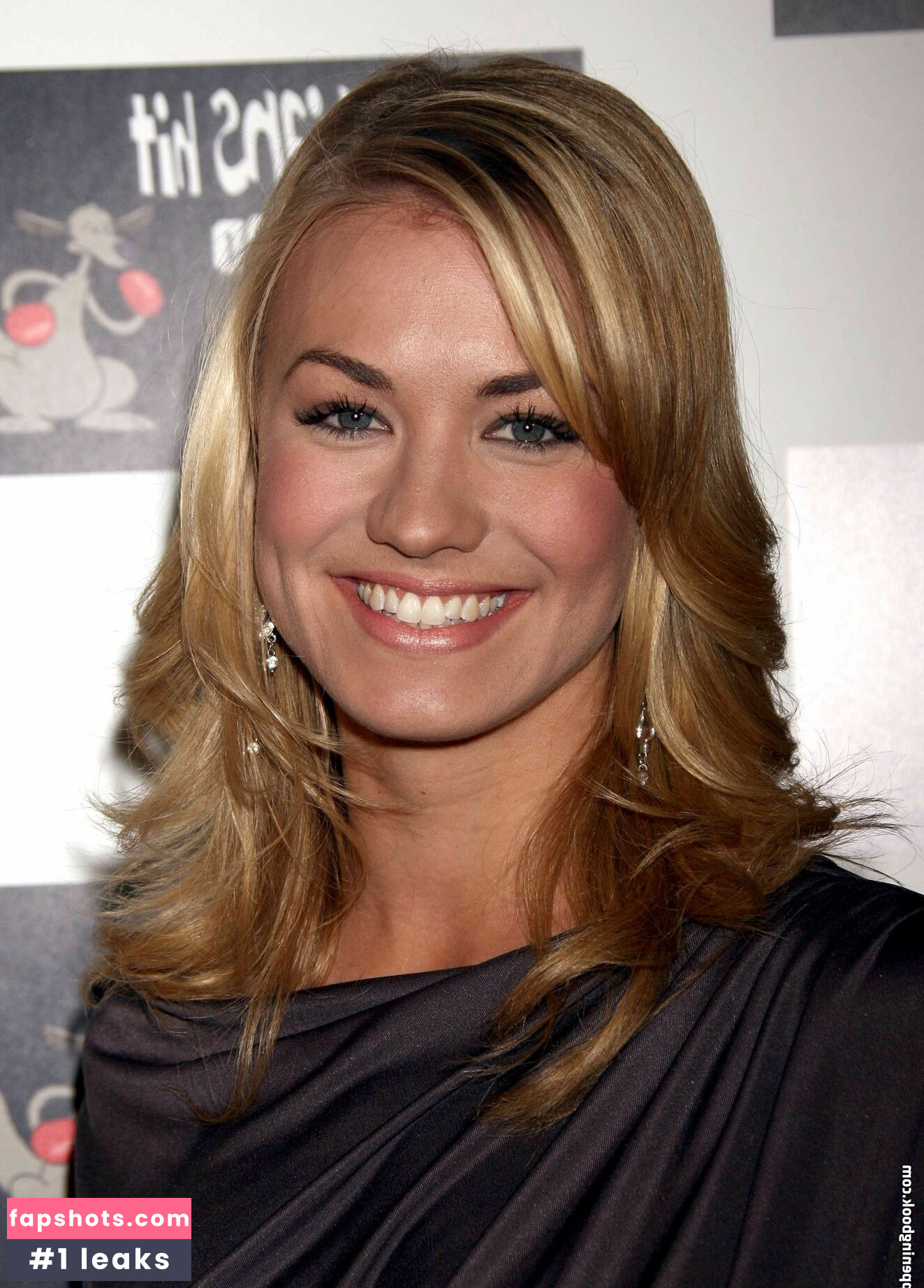 Yvonne Strahovski Nahé úniky fotek pouze od fanoušků #62 - Fapshots