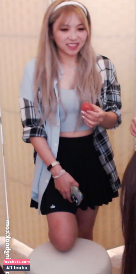 Yvonnie gallery photo #106