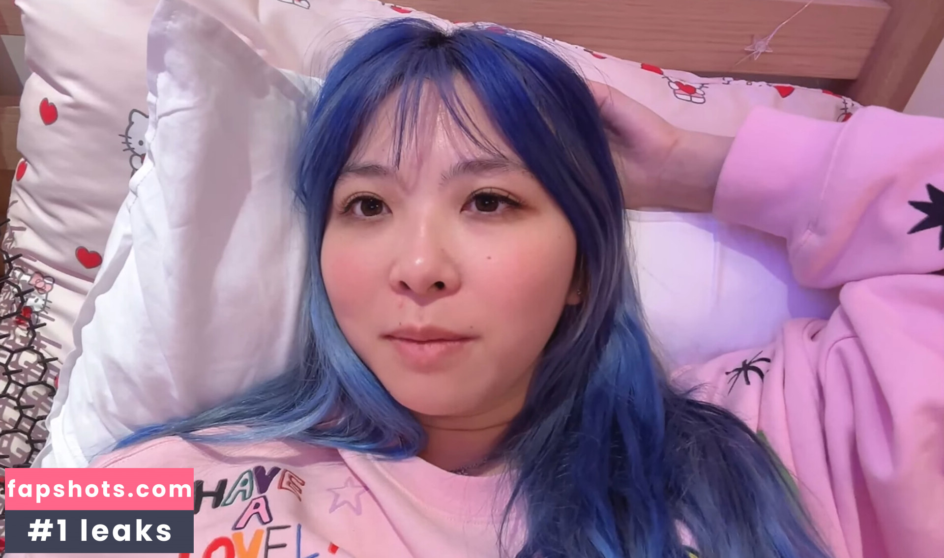 Yvonnie gallery photo #114