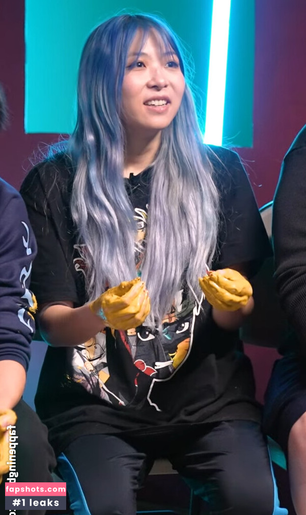 Yvonnie gallery photo #121