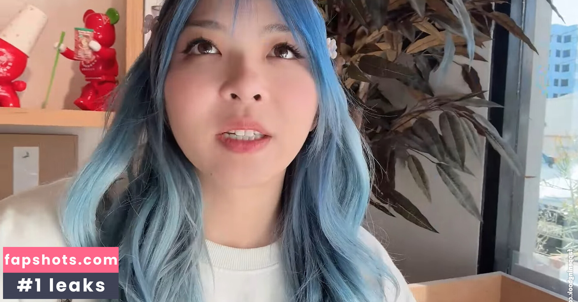 Yvonnie gallery photo #125