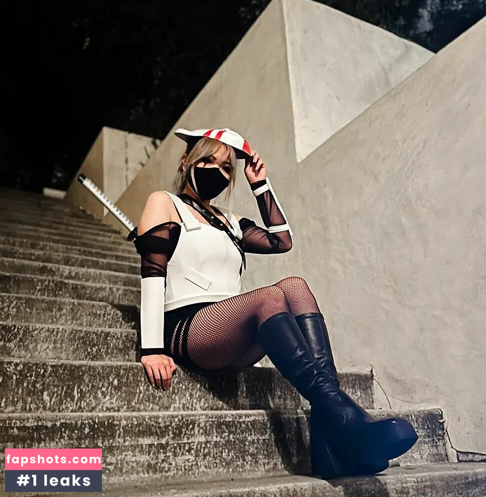 Yvonnie gallery photo #148