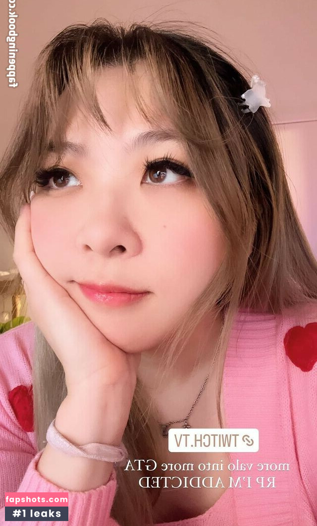 Yvonnie gallery photo #42