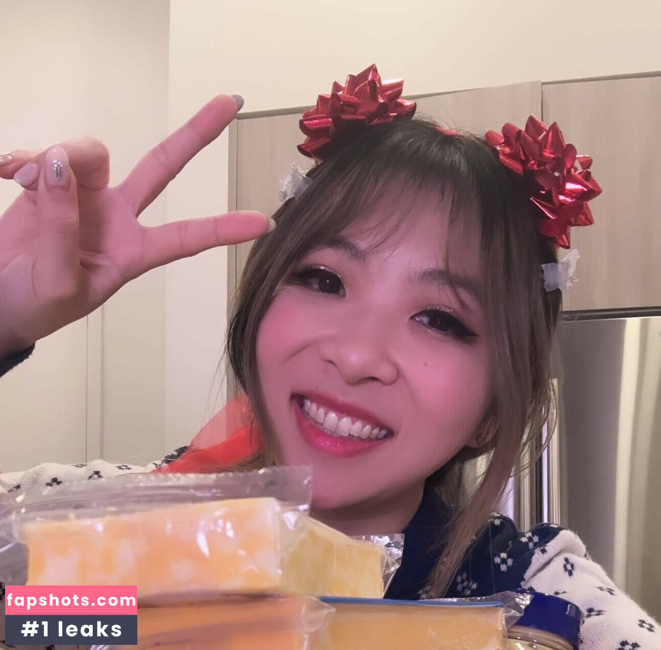 Yvonnie gallery photo #45