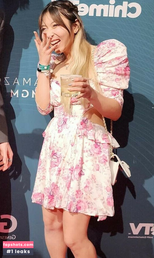 Yvonnie gallery photo #52