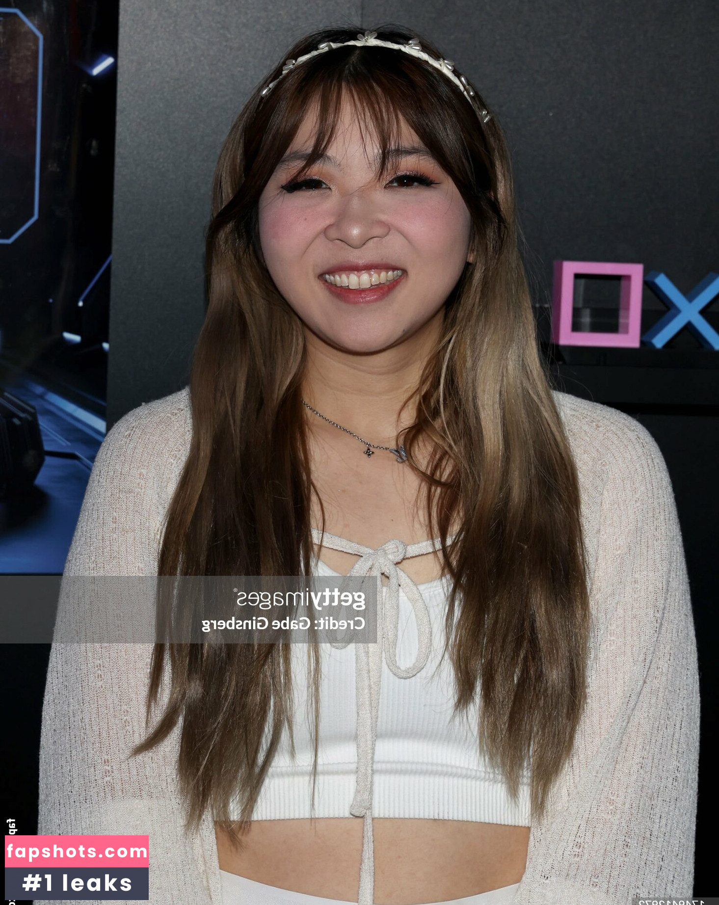 Yvonnie gallery photo #59