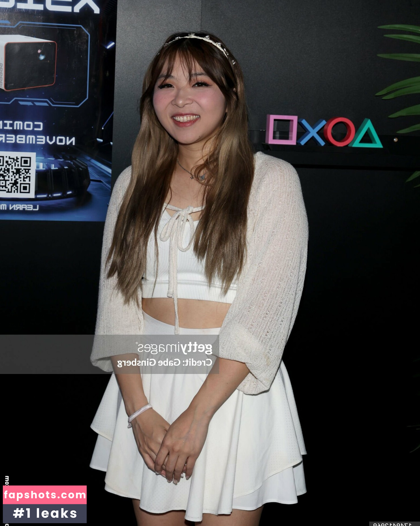 Yvonnie gallery photo #60