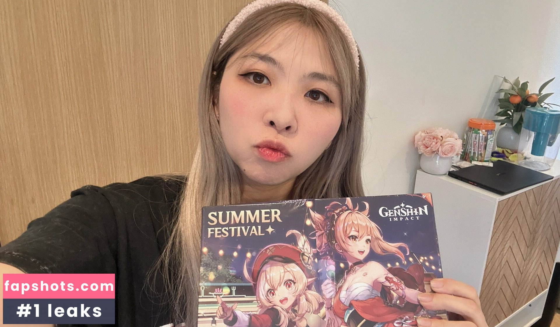 Yvonnie gallery photo #64