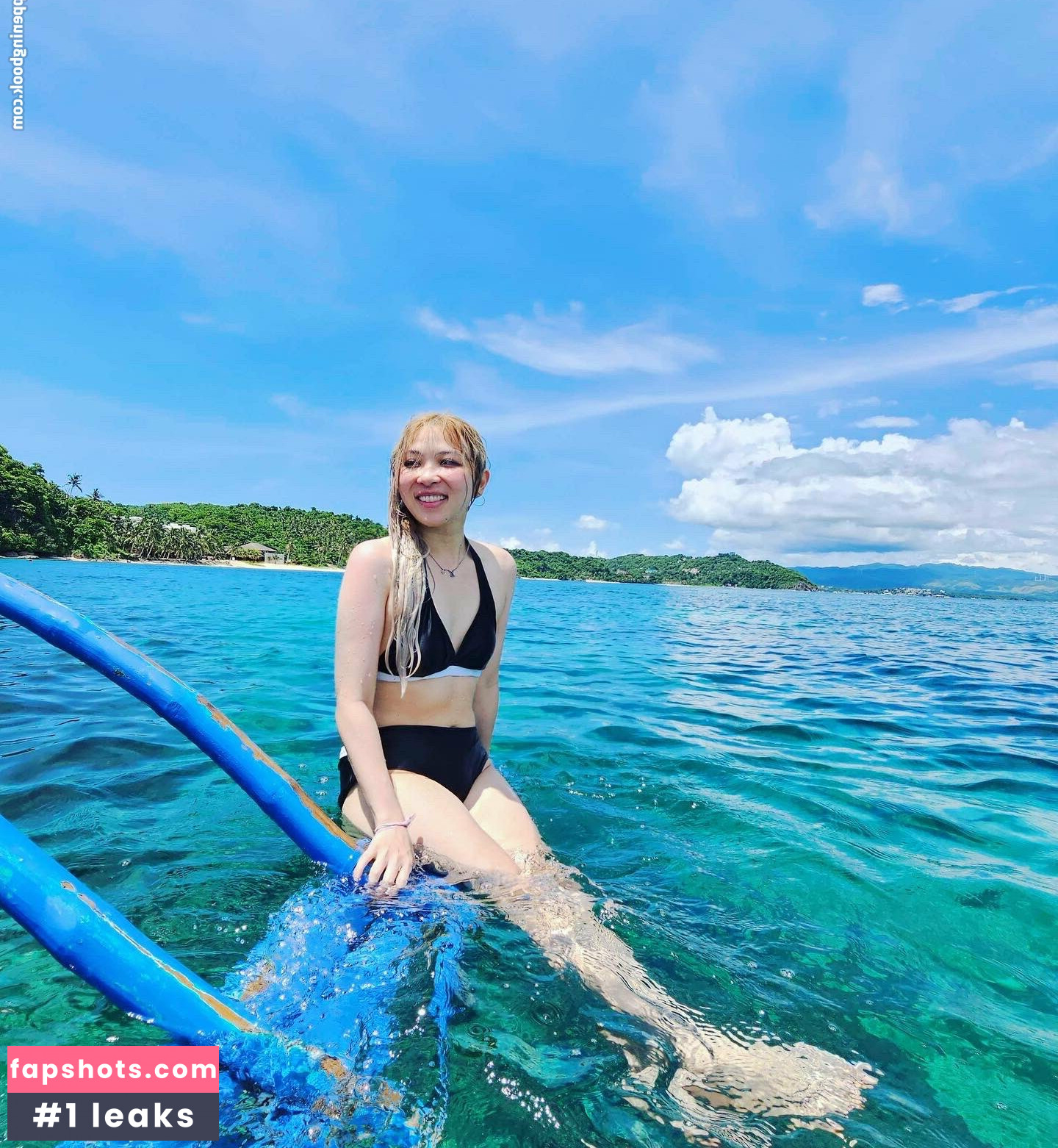 Yvonnie gallery photo #80