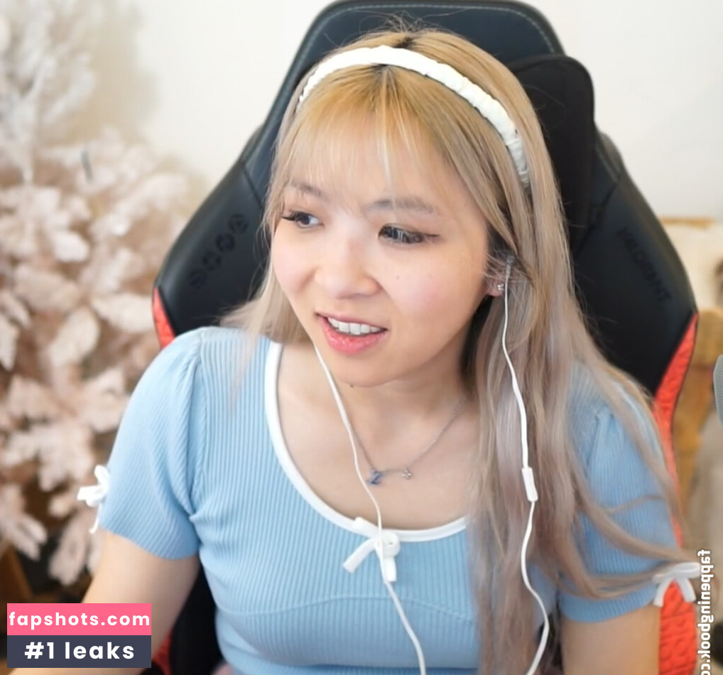 Yvonnie gallery photo #93