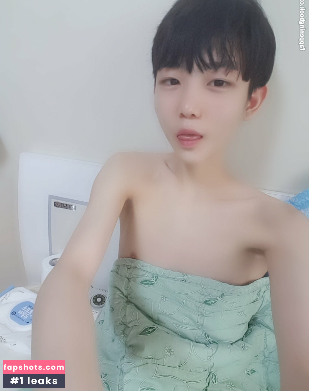 Ywzzz gallery photo #37