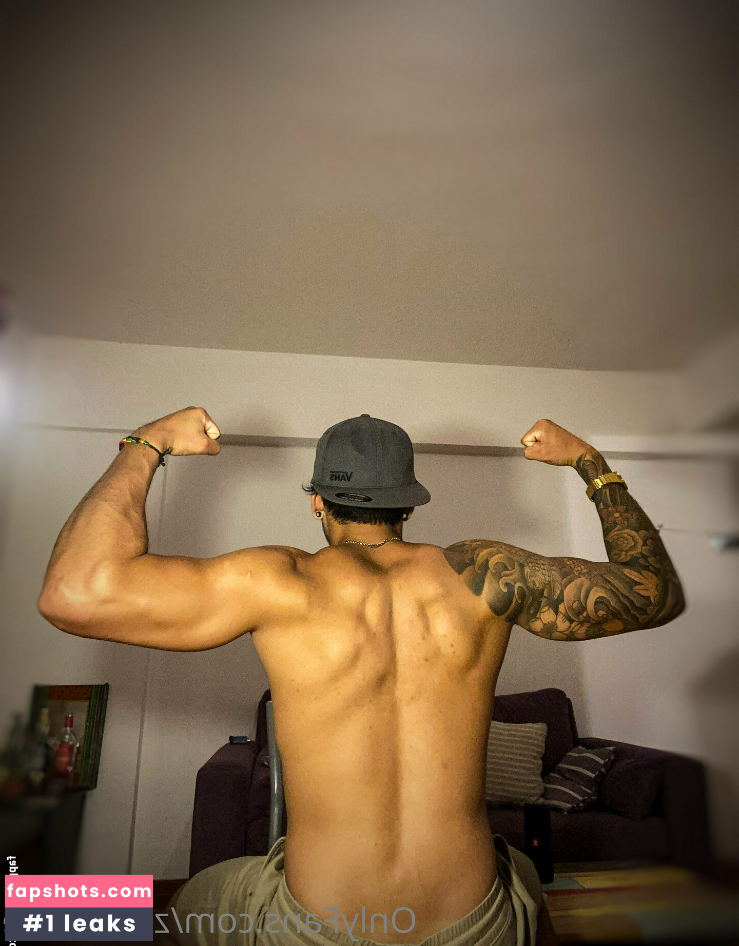 zackfitone gallery photo #27