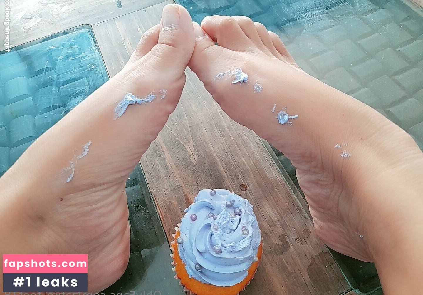 zafiro_feet18 gallery photo #6