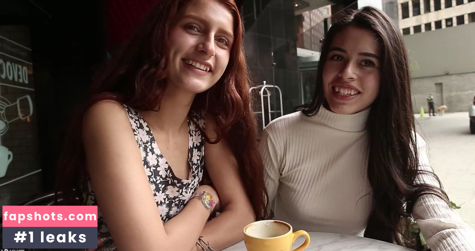 Zaheera Juni gallery photo #11