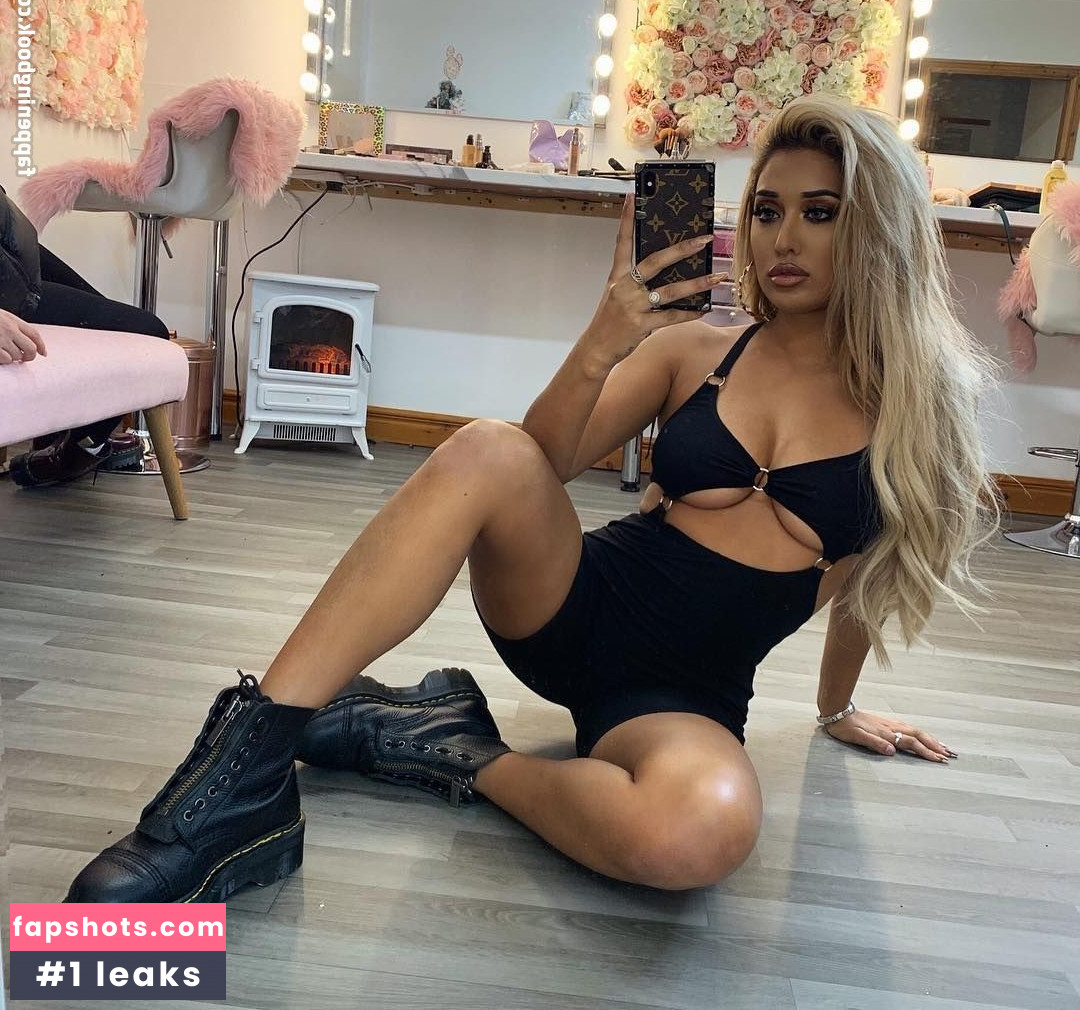 Zahida Allen gallery photo #171