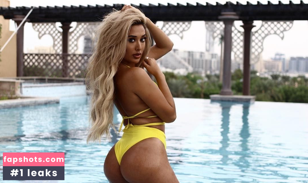 Zahida Allen gallery photo #183