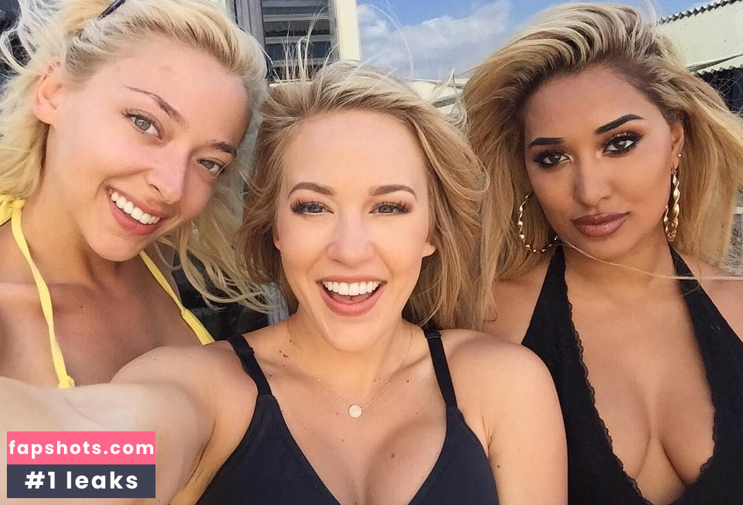 Zahida Allen gallery photo #190