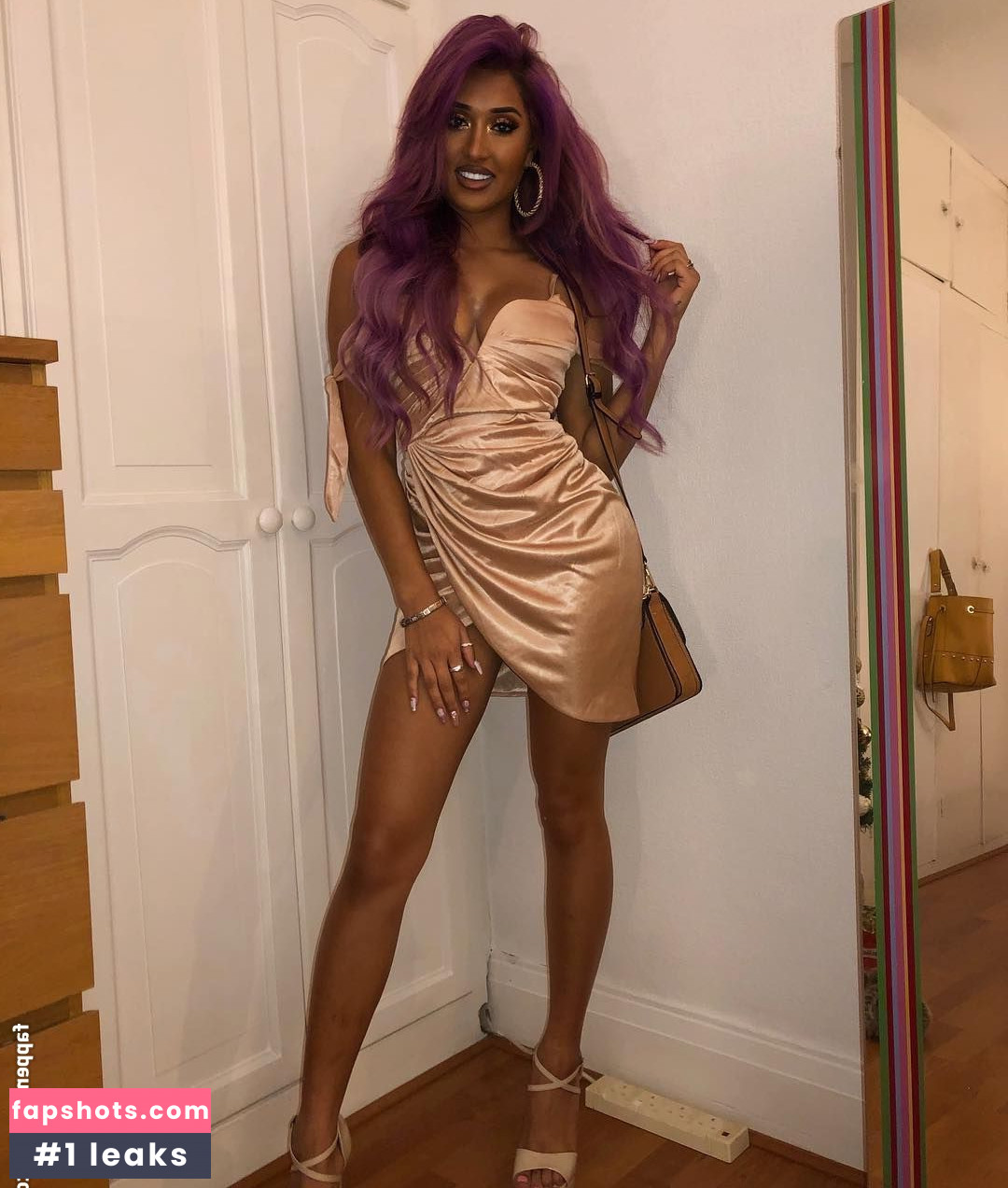 Zahida Allen gallery photo #197