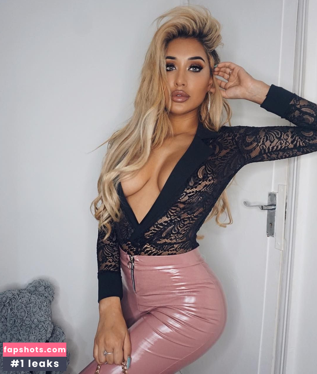 Zahida Allen gallery photo #202