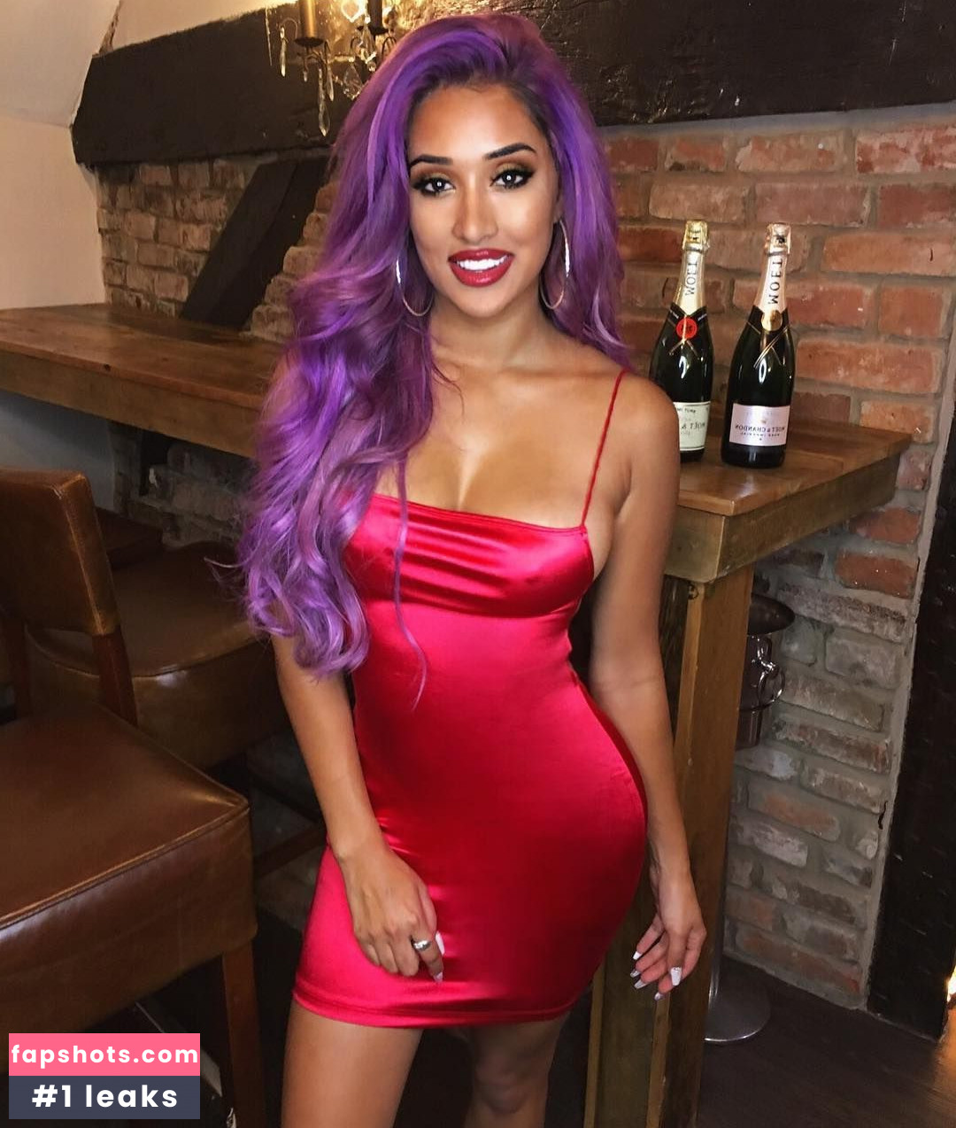 Zahida Allen gallery photo #208