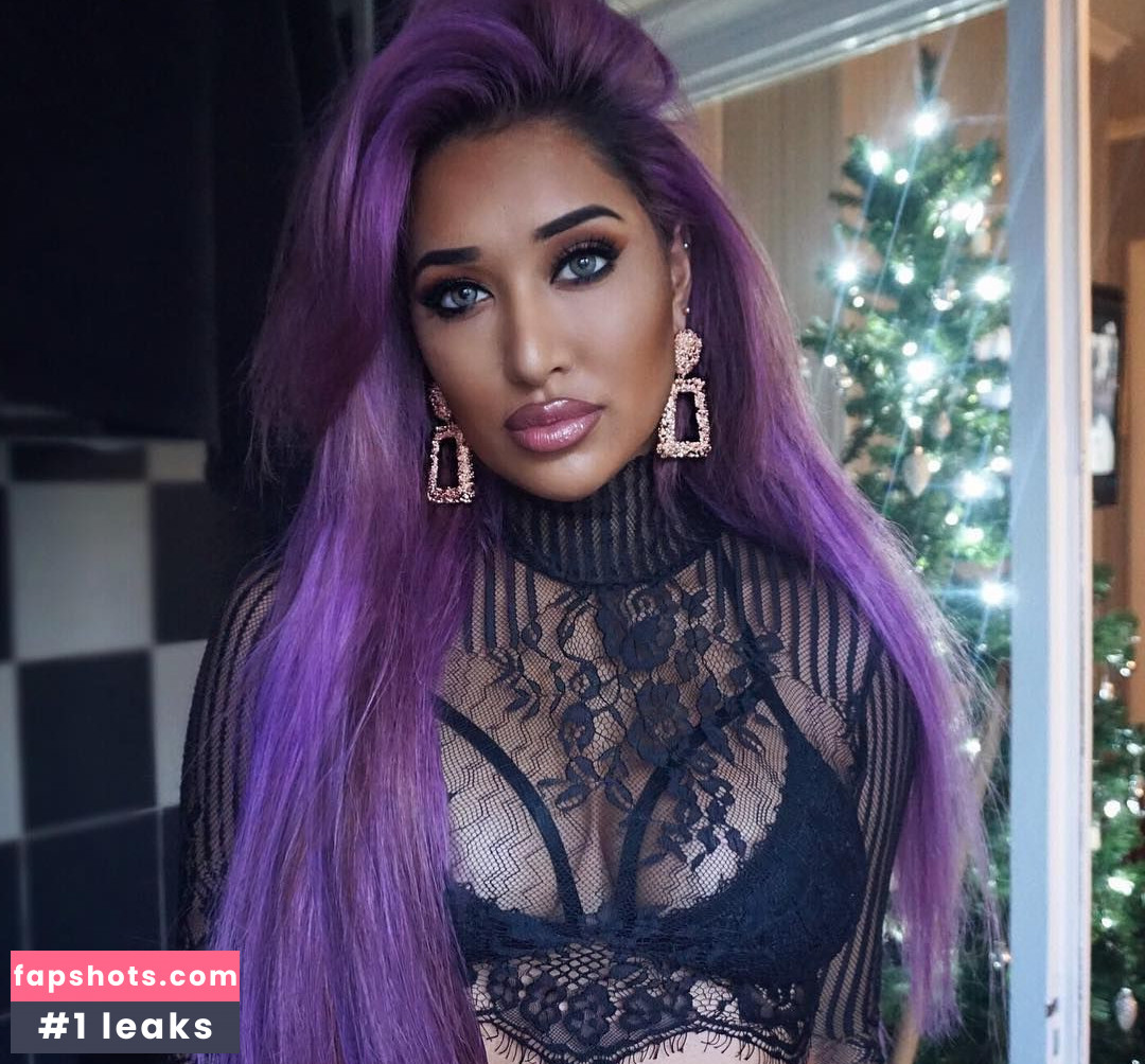 Zahida Allen gallery photo #222