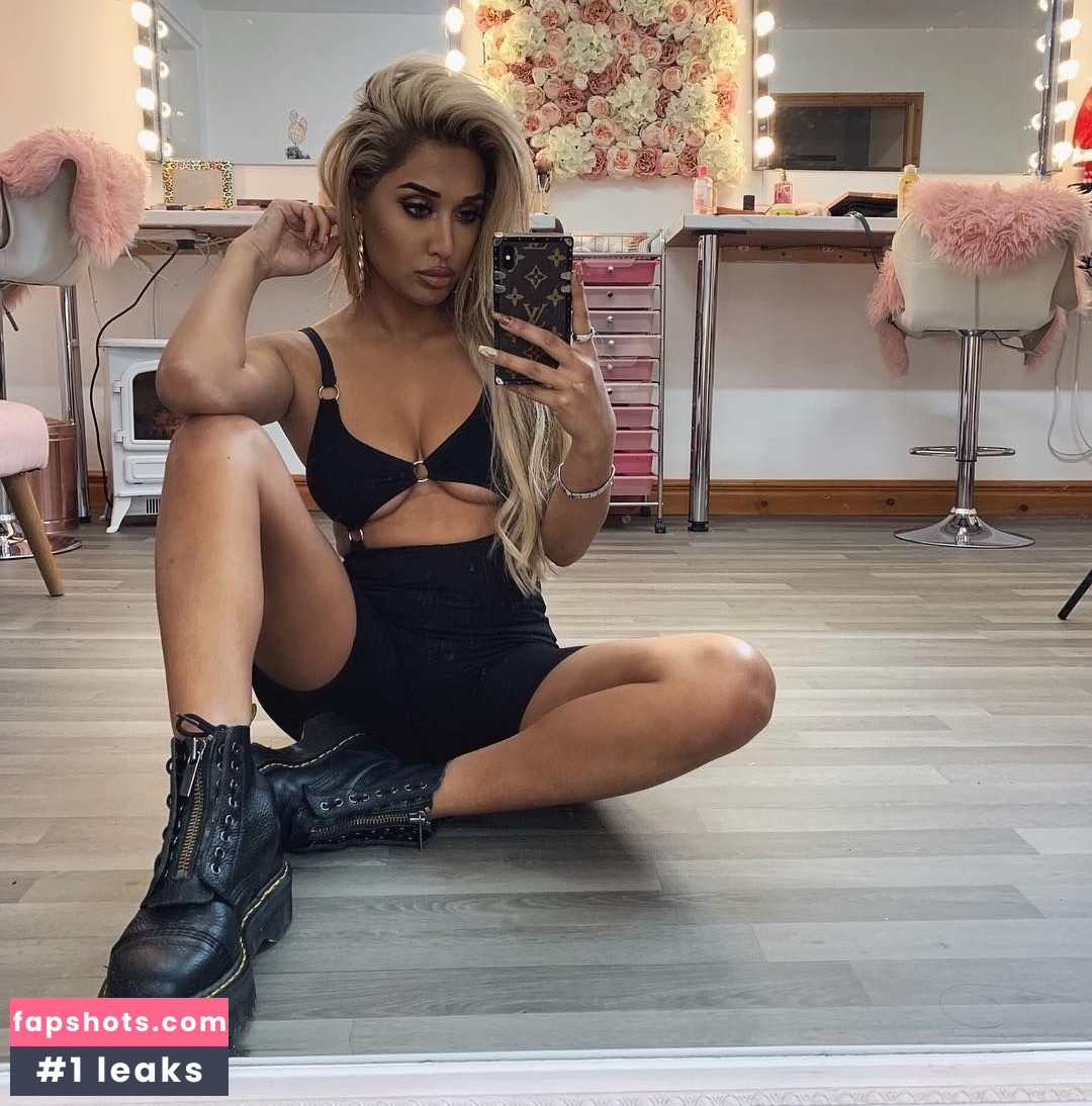 Zahida Allen gallery photo #229