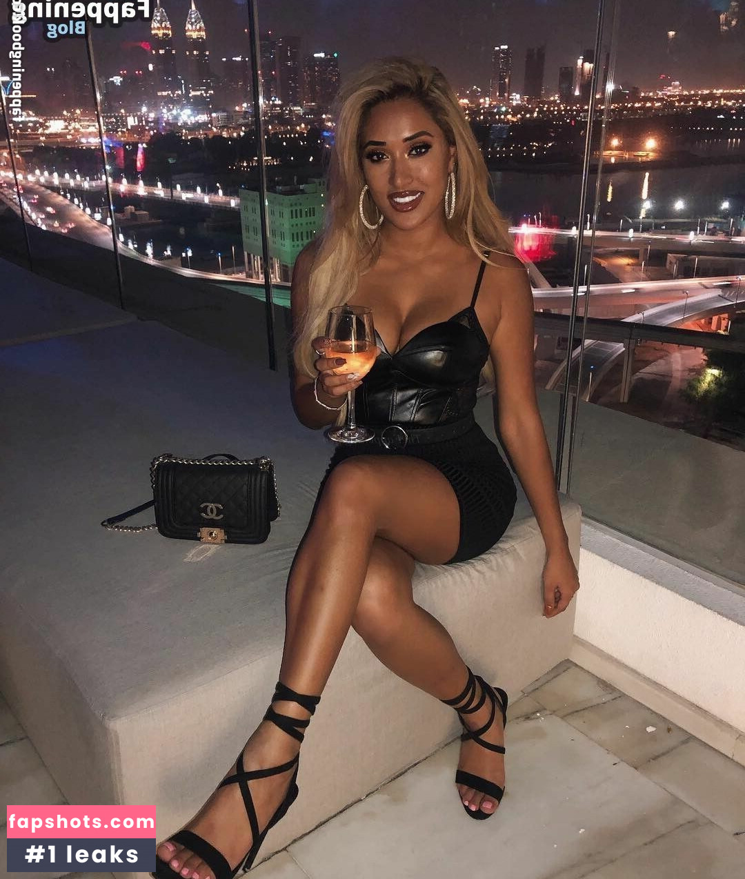 Zahida Allen gallery photo #63