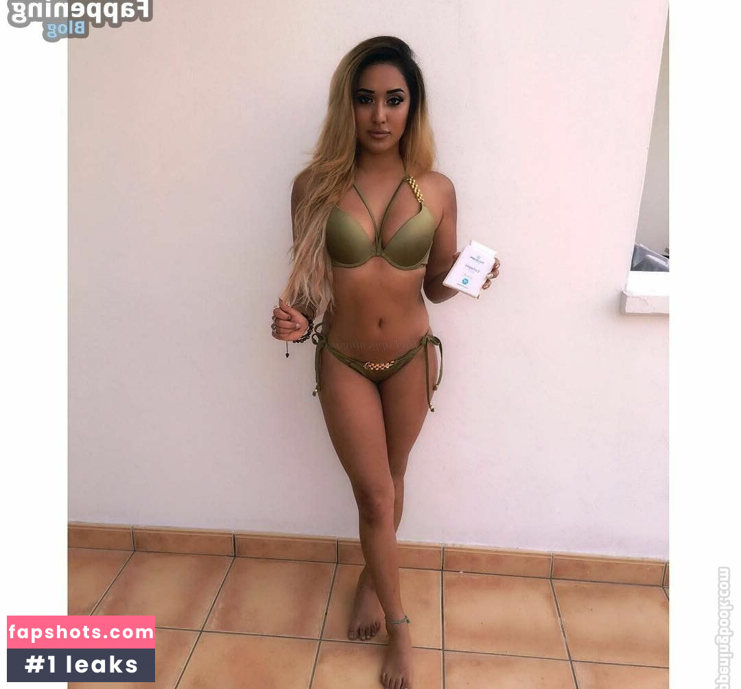 Zahida Allen gallery photo #64