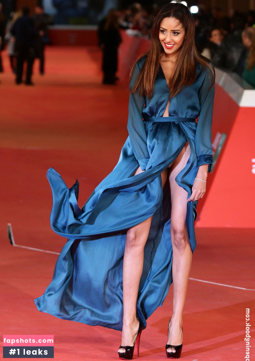 Zaina Dridi gallery photo #13