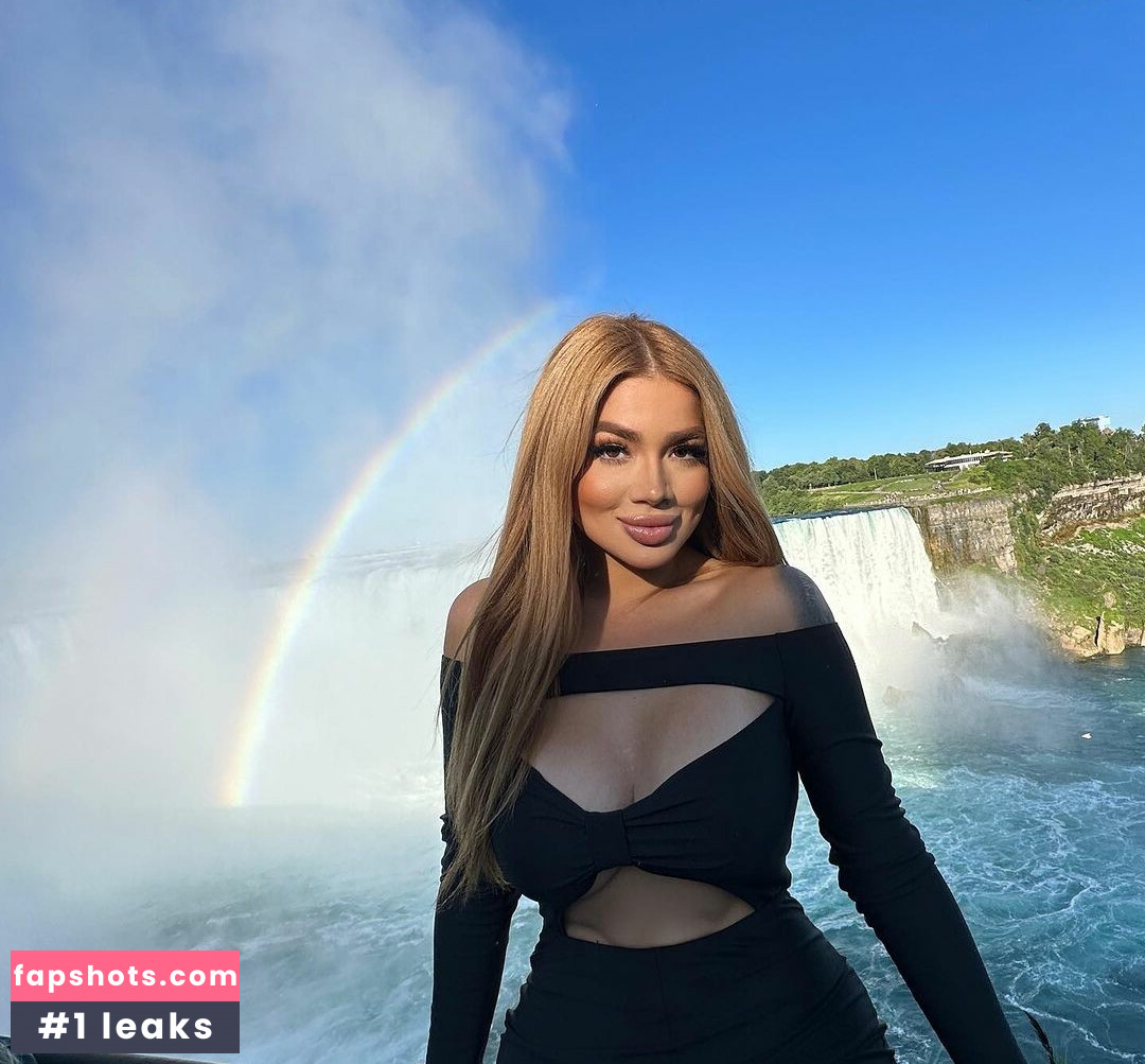 Zamira Garfias gallery photo #12