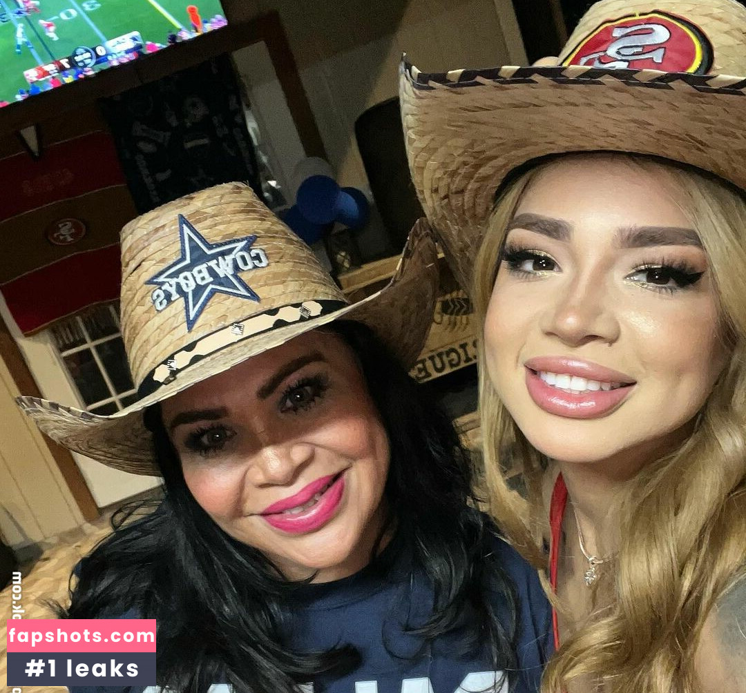 Zamira Garfias gallery photo #25