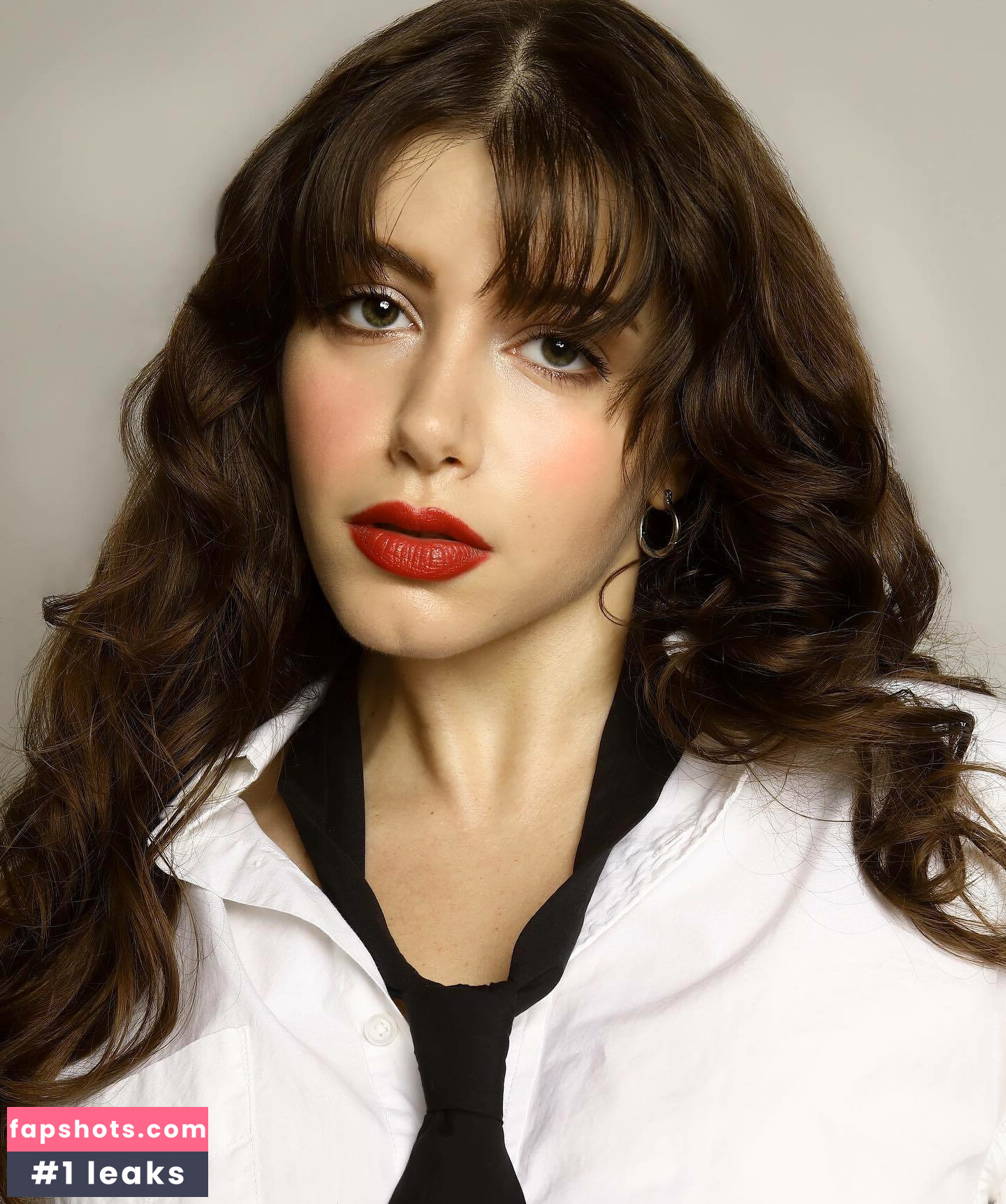 Zanah Marie gallery photo #3