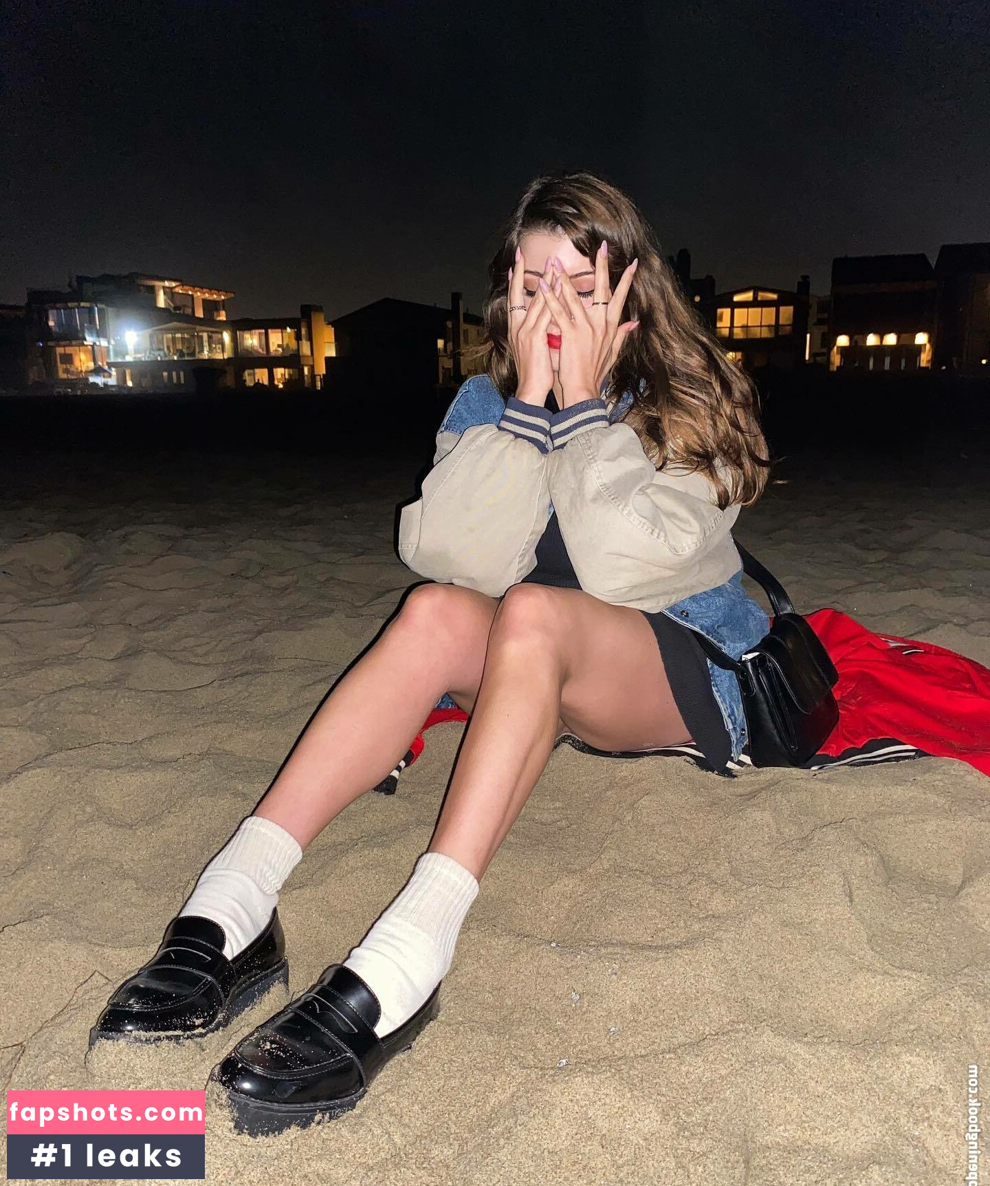 Zanah Marie gallery photo #7