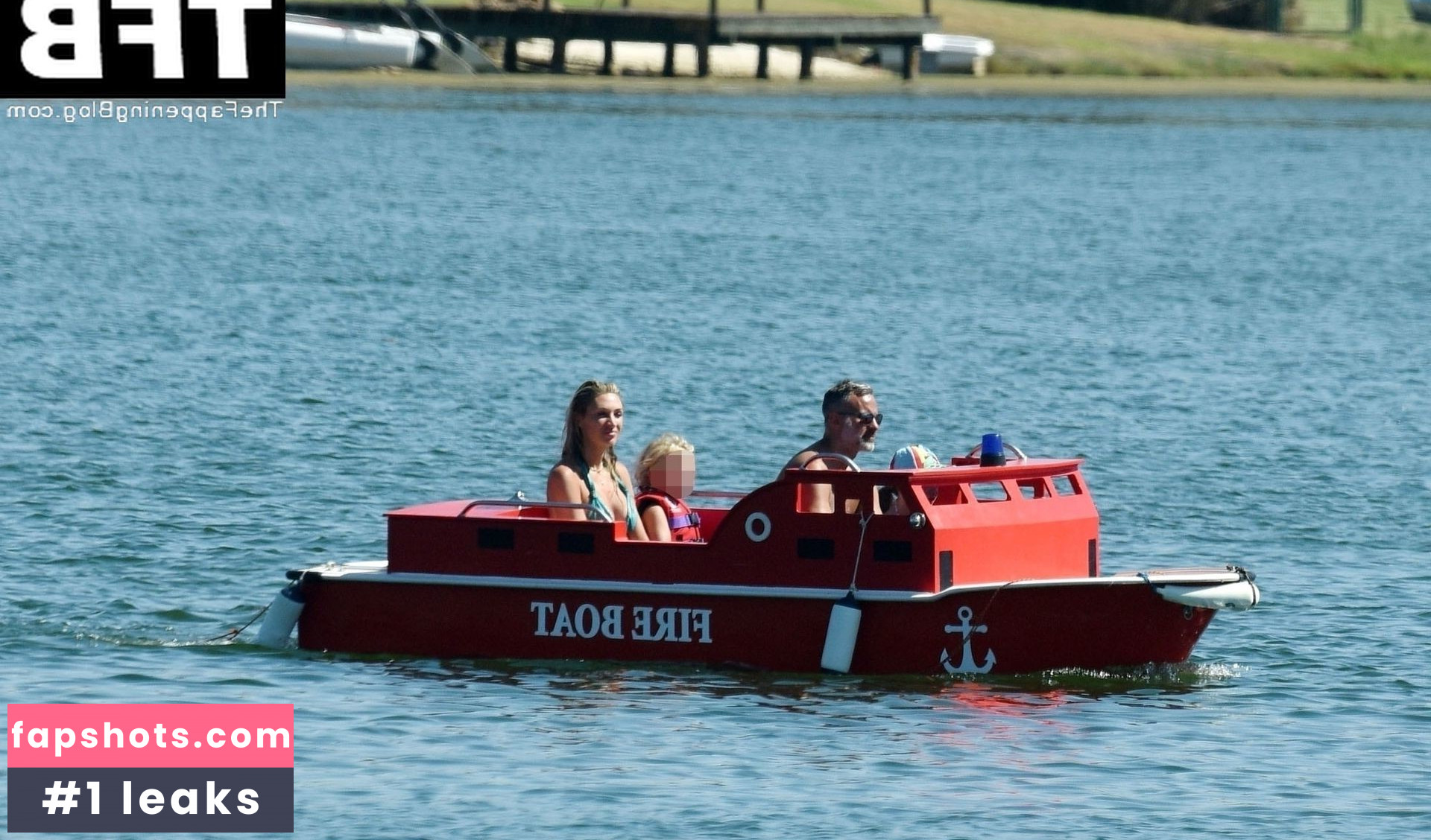 Zara Charles Nude Leaks OnlyFans Photos #14 - LeakJerk