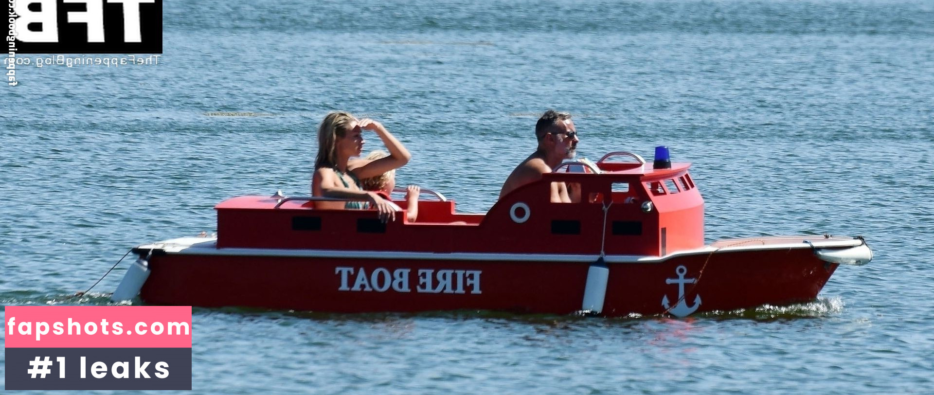 Zara Charles Nude Leaks OnlyFans Photos #15 - LeakJerk