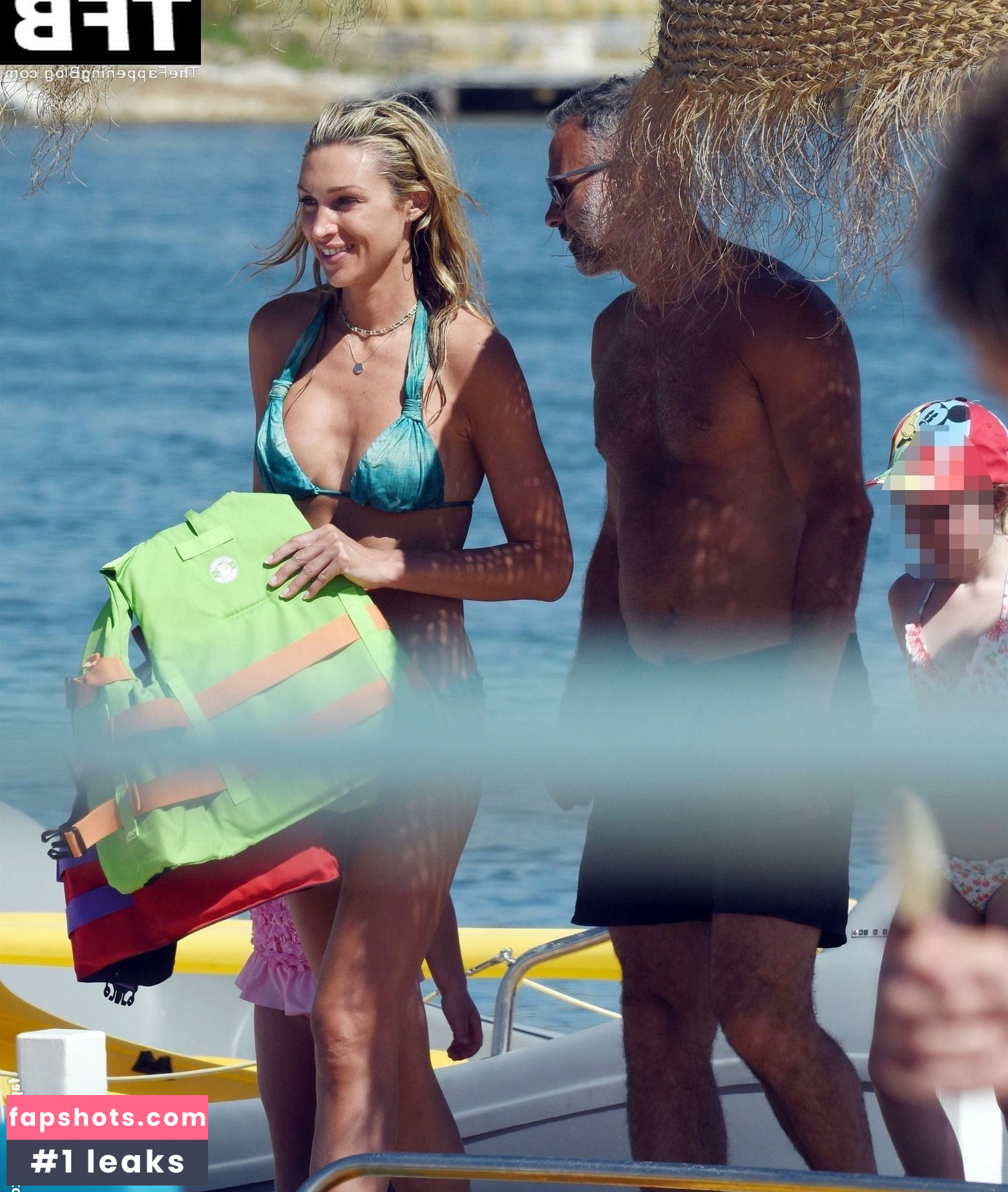 Zara Charles Nude Leaks OnlyFans Photos #21 - LeakJerk