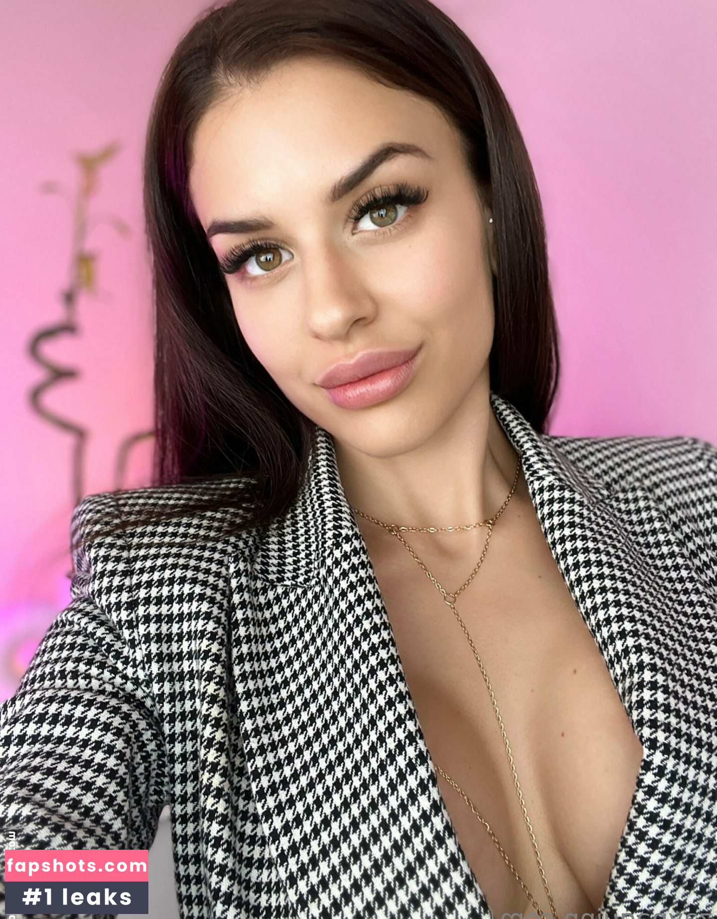 zaynacharm gallery photo #27