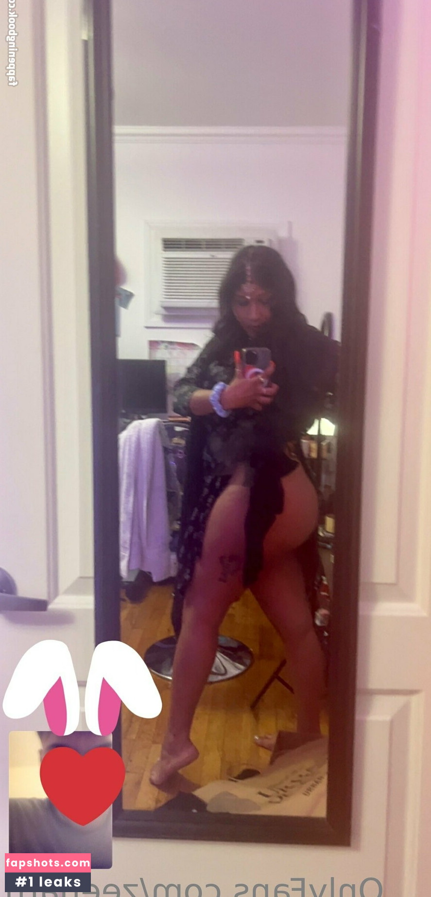 zeenath gallery photo #21