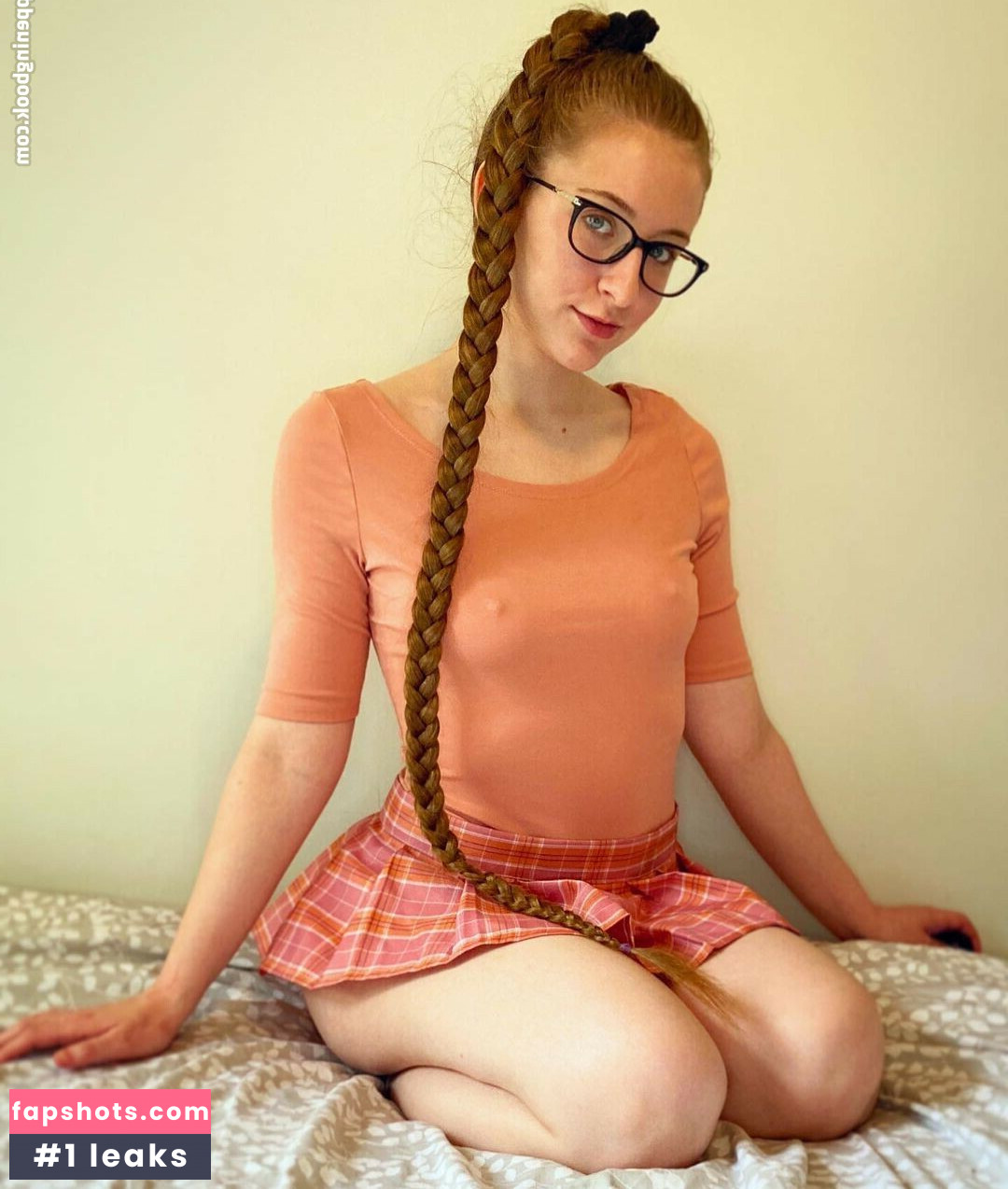 ZeldaASMR gallery photo #2